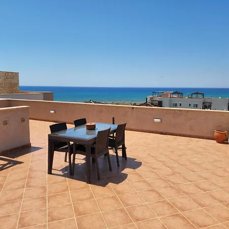 Flat W Shared Pool Near Beach In Iskele Apartment *