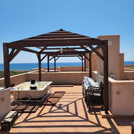 Flat W Shared Pool Near Beach In Iskele Daire *